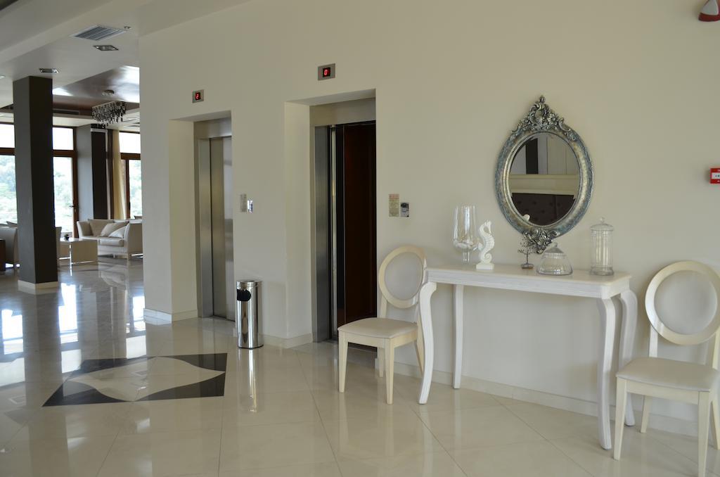 Evia Hotel & Suites Marmari  Εξωτερικό φωτογραφία